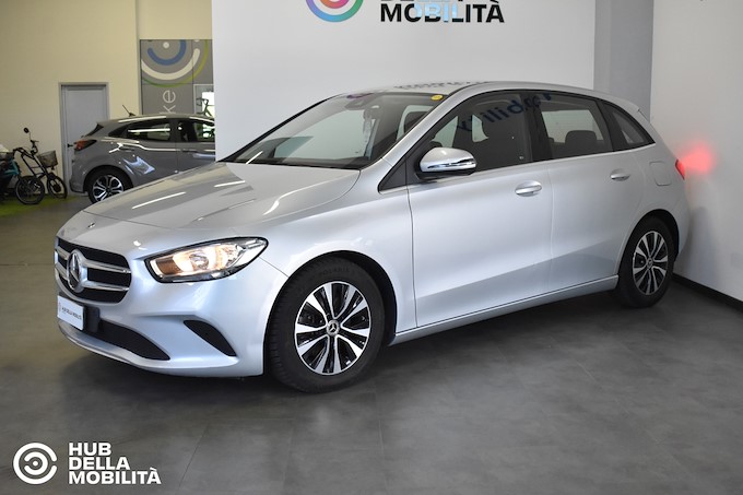 MERCEDES-BENZ B 180 d Automatic Sport
